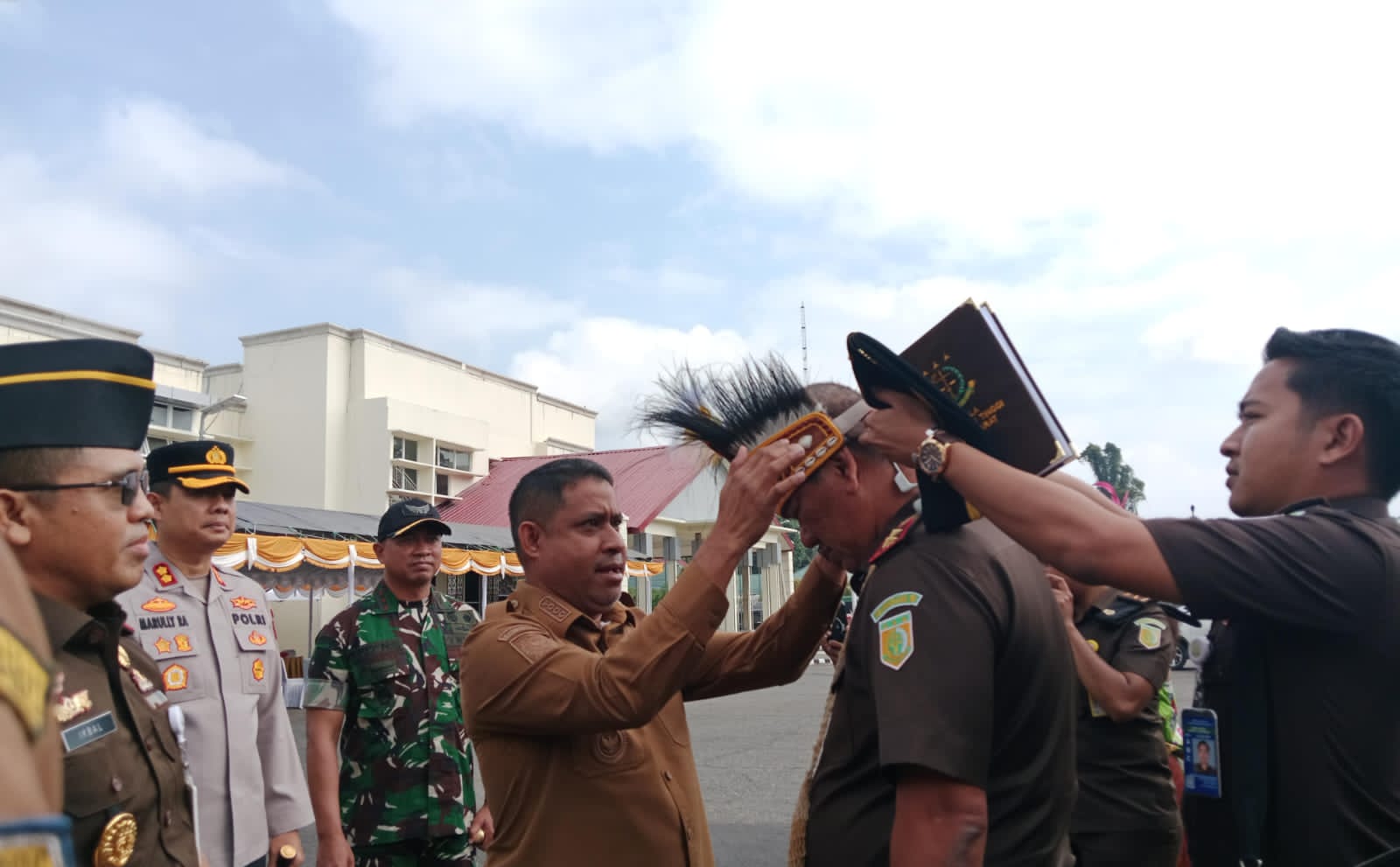 Bupati Yohanis Manibuy Sambut Kajati Papua Barat, Sinergi Hukum Kawal Pembangunan Bintuni