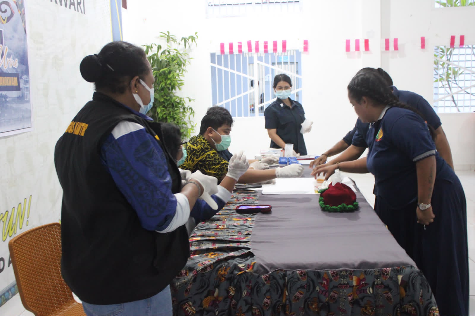 Razia di Lapas Perempuan Manokwari, Petugas Sita Kaca dan Alat Cukur